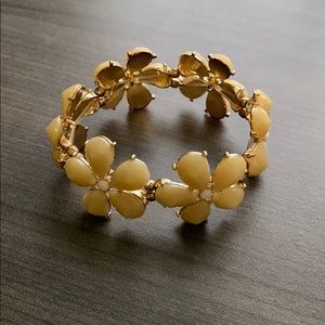 Flower gold bracelet